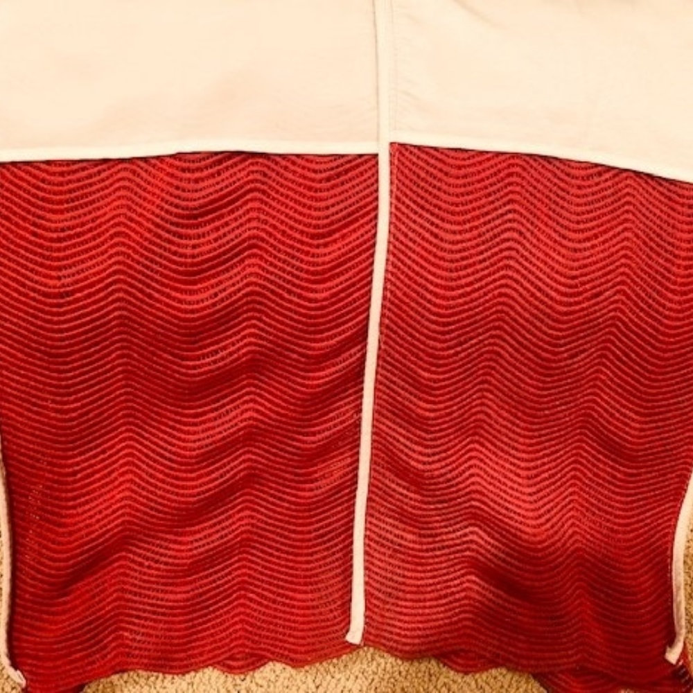 Keepsake Red cocktail dress ( fits size 8-10) - Picture 6 of 7